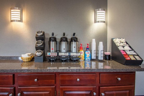 Red Roof Inn Batavia image 22